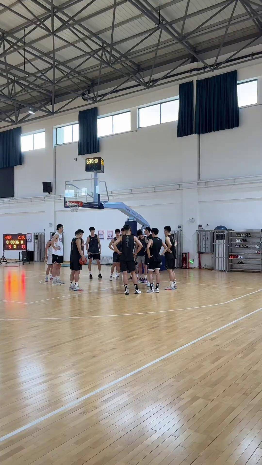 中欧体育平台-广东宏远队备战挑战四川队，誓要力争夺冠的简单介绍