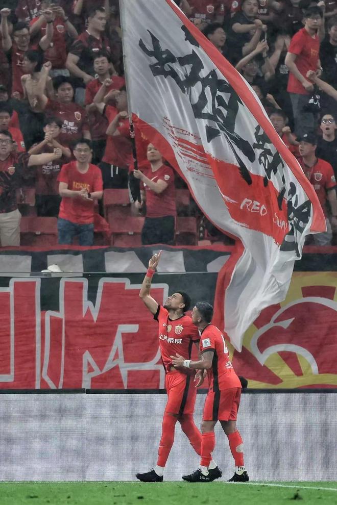 3-2！足协杯上海海港卫冕失败，没有中锋上海申花学阿森纳的简单介绍