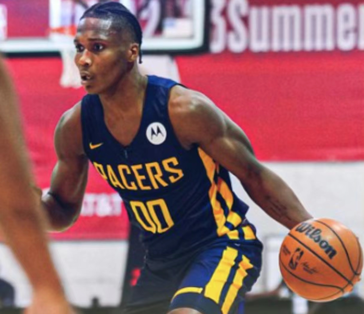 23岁生日快乐！NBA官方晒照为本内迪克特-马瑟林庆生