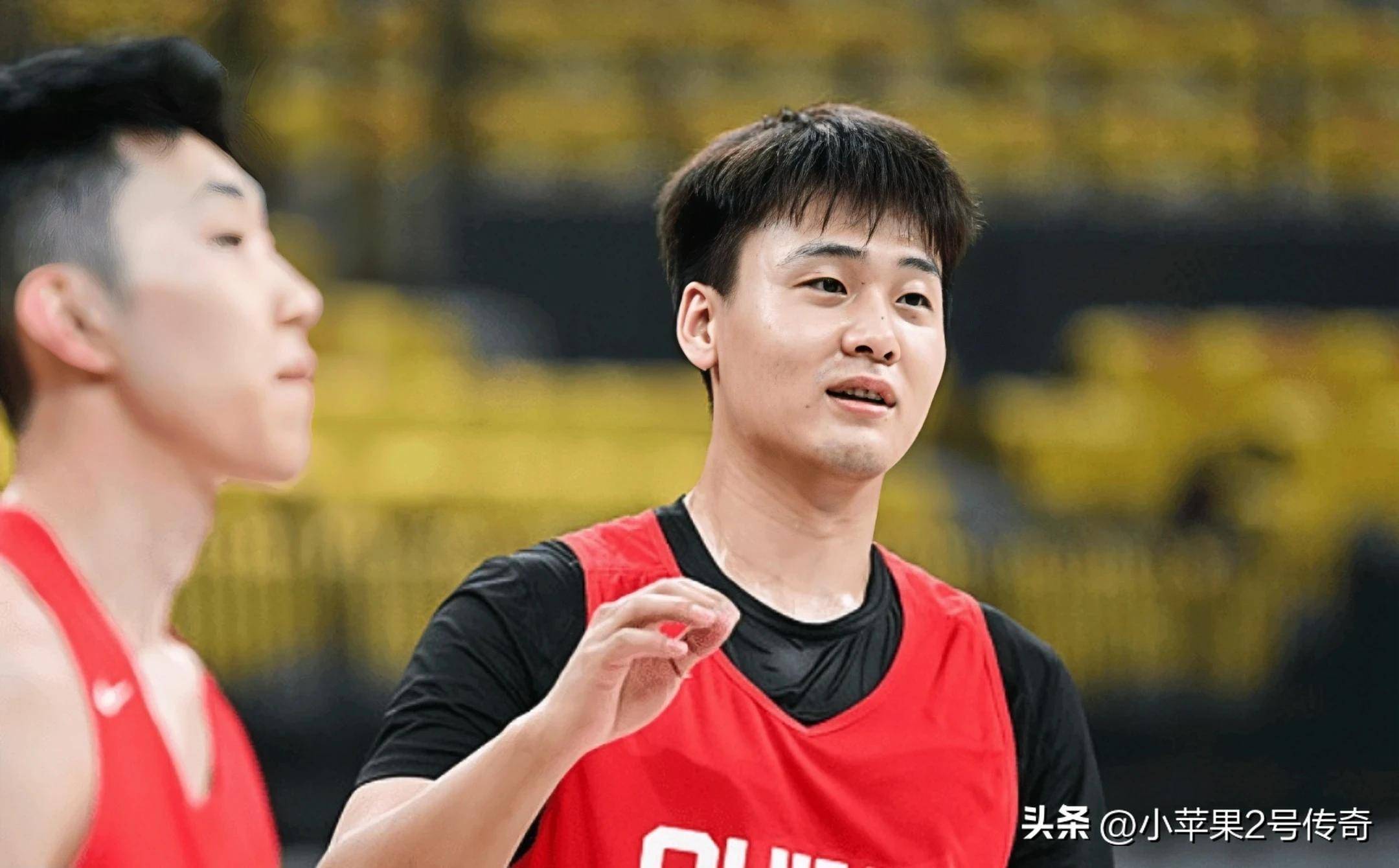 廖三宁17+6杨瀚森5中0中国男篮不敌马刺