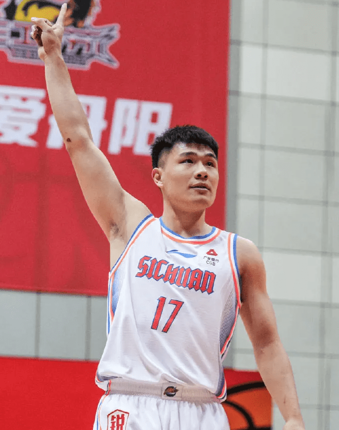 中欧体育平台-江苏男篮再战四川，饱览胜利滋味的简单介绍